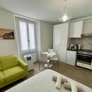 Appartamento Bomboniera Sui Navigli Con A/c & Wi-fi, Milano