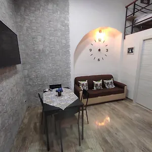 https://tapias-rooms-big.sicilyhotelsitaly.net